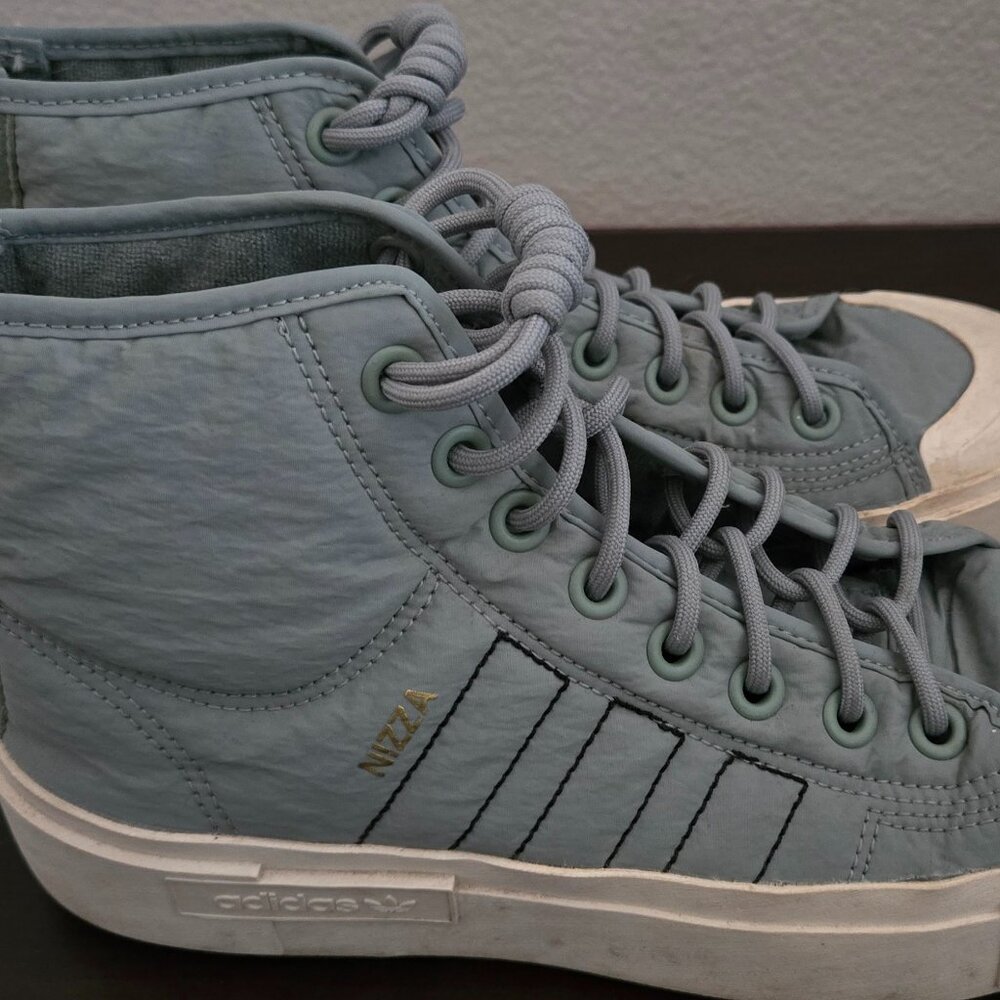 adidas Originals Women's Nizza Platform Mid Sneaker